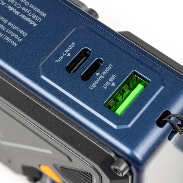 پاوربانک 35 وات هیسکا مدل HP-226PD ظرفیت 20000 میلی آمپر ساعت به همراه کابل متصل USB-C